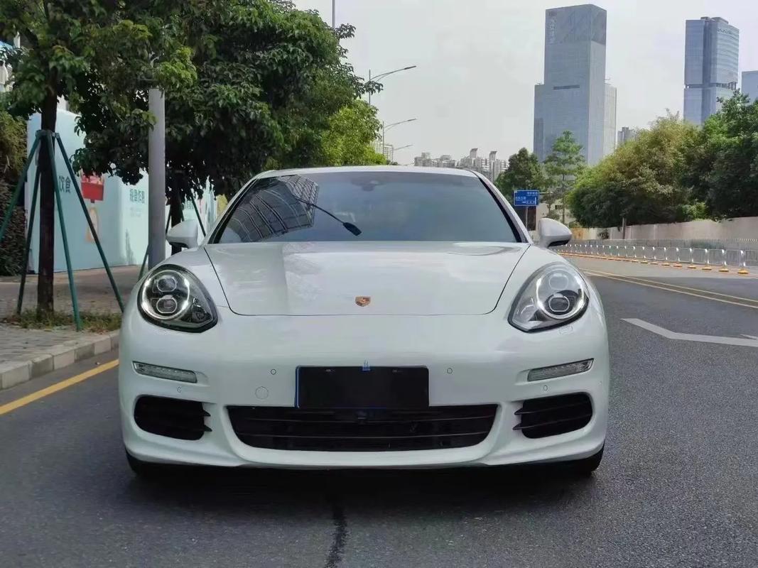 深圳市番茄汽車銷售服務(wù)與恒潽汽車 探索汽車服務(wù)新生態(tài)